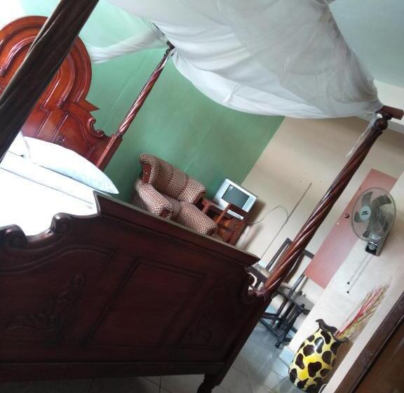 اتاق لوکس با بالکن و چشم‌انداز دریا, Riversand Hotel With Lake Views,accra Street,kisumu,kenya
