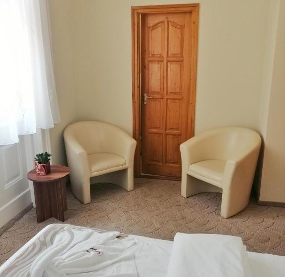Номер Стандарт, Szent István Wellness Panzió
