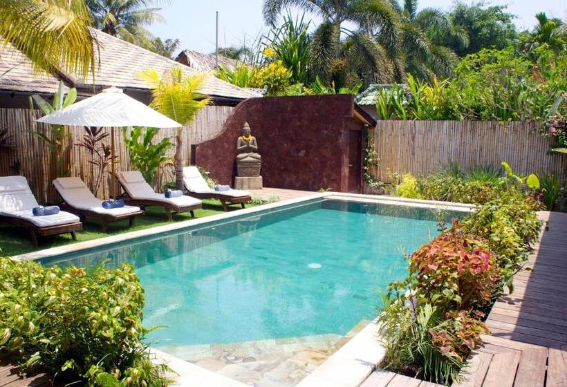 Вилла с 1 спальней и бассейном, Cili Emas Oceanside Resort