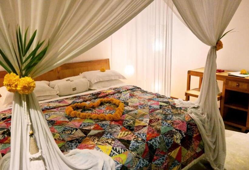 Бунгало Стандарт 2 Спальни, Cili Emas Oceanside Resort