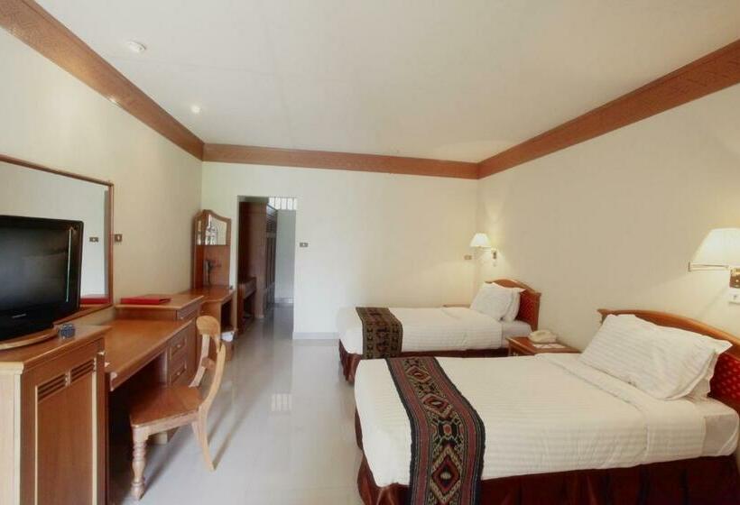 اتاق سوپریور, Toraja Misiliana