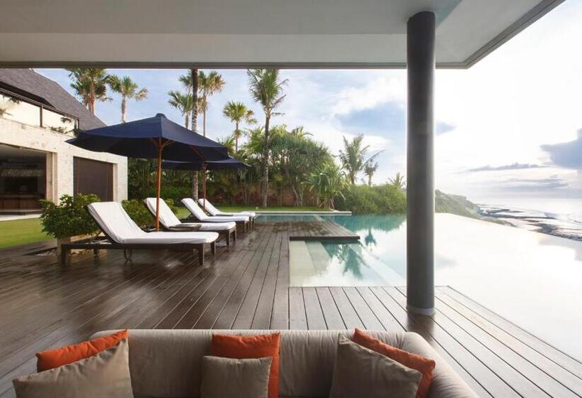 Вилла 3 Спальни, The Ungasan Clifftop Resort