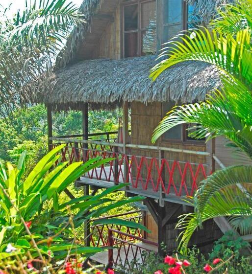 Номер Стандарт Трехместный, Samai Lodge Holistic Living