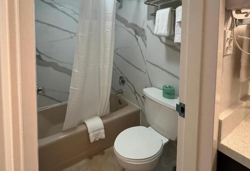 Стандартный Номер Кровать Кинг, Studio 6 Conroe, Tx