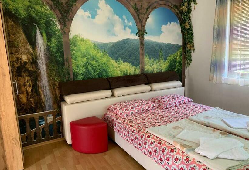 Номер Стандарт с Балконом, Guest Rooms Sveti Nikola
