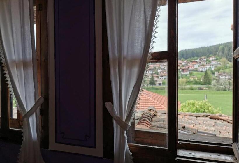 Номер Стандарт Трехместный, Hadji Neikovi Guest Houses