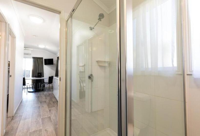 بنجلو قياسى غرفتين نوم, Settlers