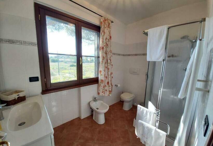 Номер Deluxe с Балконом, Agriturismo   B&b L Acquacotta