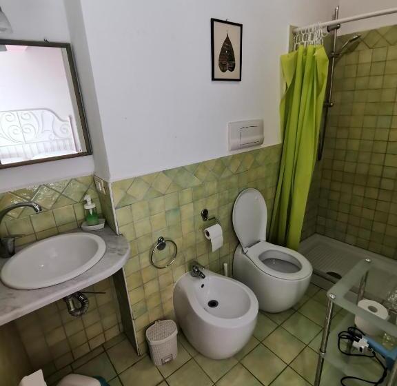 Quarto Quádruplo Estandar, B&b Xenia