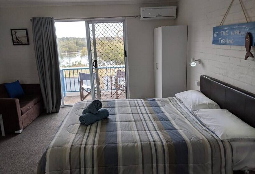 Номер Стандарт, Harrington Village Motel