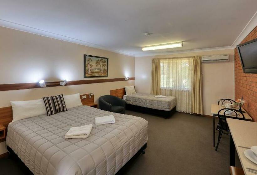 Номер Стандарт, Castlereagh Motor Inn