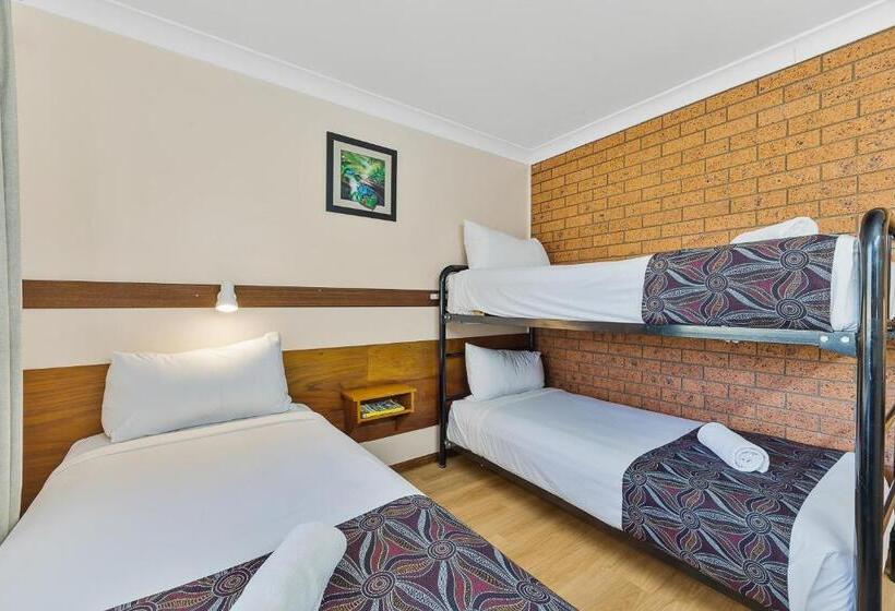 Апартаменты 2 Спальни, Castlereagh Motor Inn