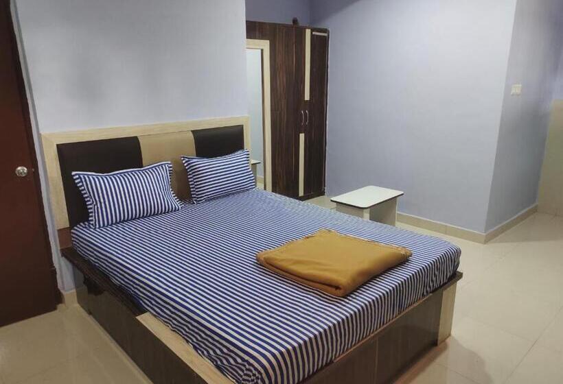 اتاق لوکس, Tara Lodge Grand Road Puri   Near Jagannath Temple   Best Location
