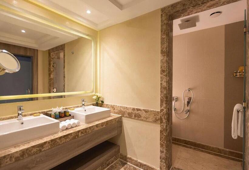 חדר משפחתי, Rixos Radamis Sharm El Sheikh