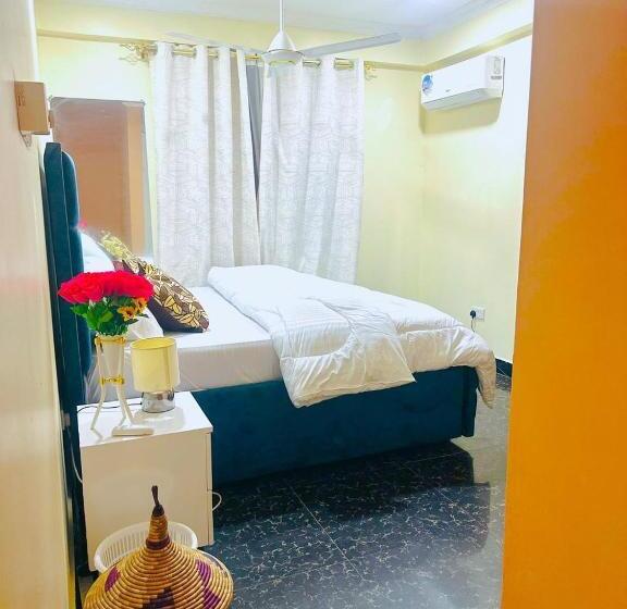 اتاق استاندارد با بالکن, The Central Heartbeat Haven Intercity