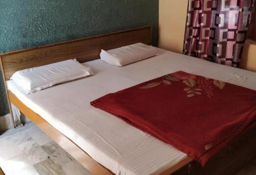 غرفة قياسية, Gayatri Guest House Haridwar Near Railway Station   Ganga Ghat   Best Hotel In Haridwar