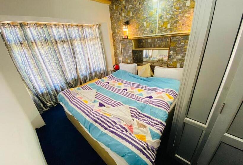 اتاق اکونومی, Ashoor Residence Leh Ladakh