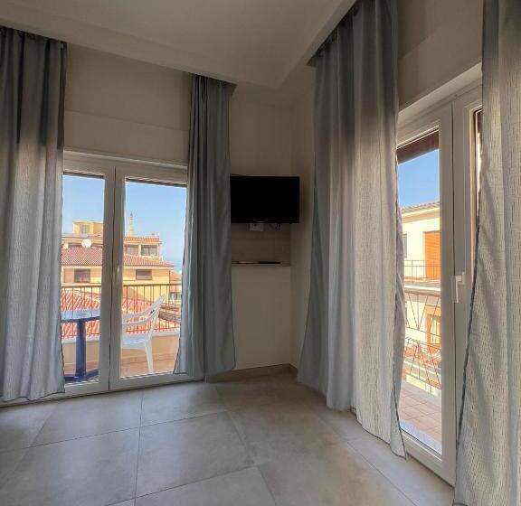 Номер Deluxe Вид на Море с Балконом, Porta Sul Mare