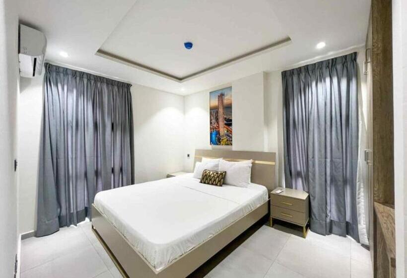 Апартаменты 2 Спальни, Park Apartments