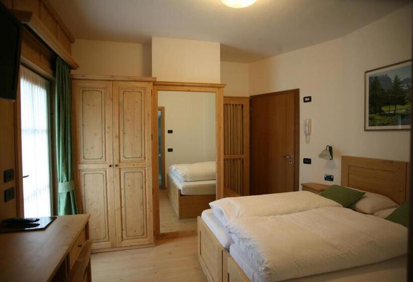 4인용 스탠다드 룸, B&b Rendena Chalet