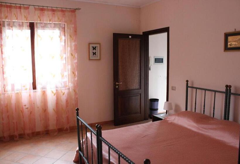 اتاق استاندارد, Villa Ursa Major
