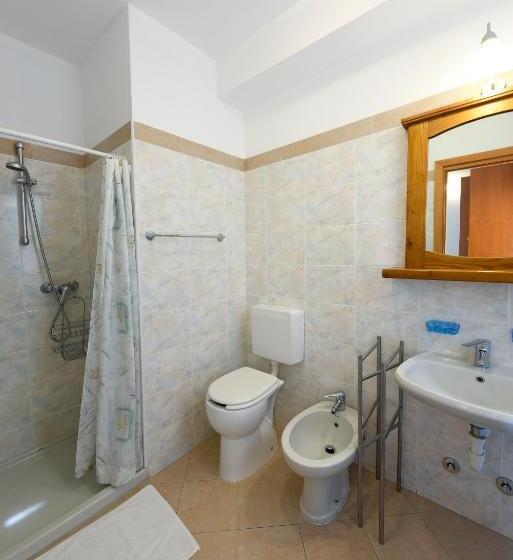 Номер Стандарт Вид на Озеро, Locanda Dell'era