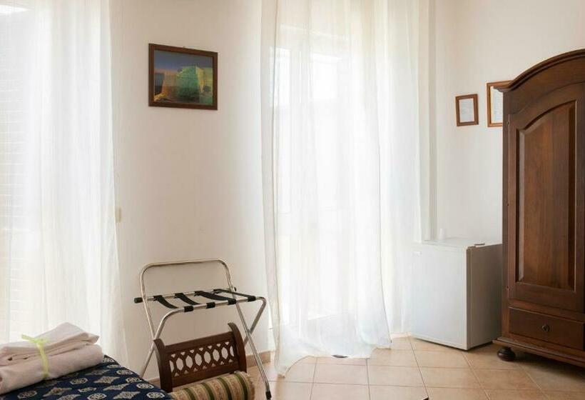 اتاق استاندارد, Villa Catalano