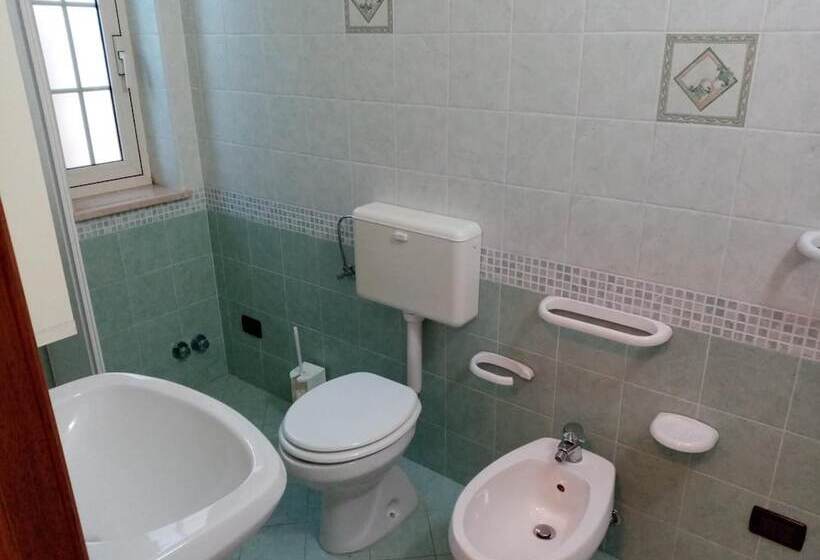 غرفة قياسية مطلّة علي الحديقة, Contrada Macchia B&b