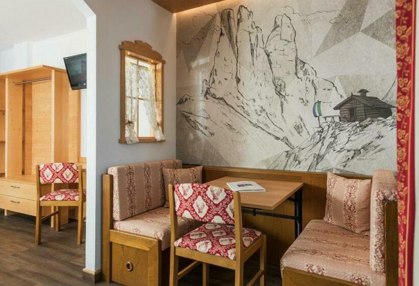 اتاق استاندارد سه نفره, Family Hotel Andes   Only For Family