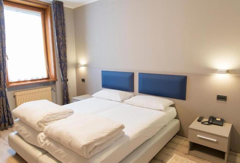 スーペリアシングルルーム, Albergo Montenegro