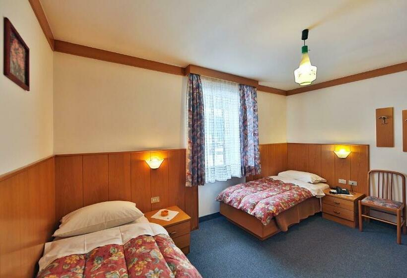 غرفة قياسية, Fiorenza