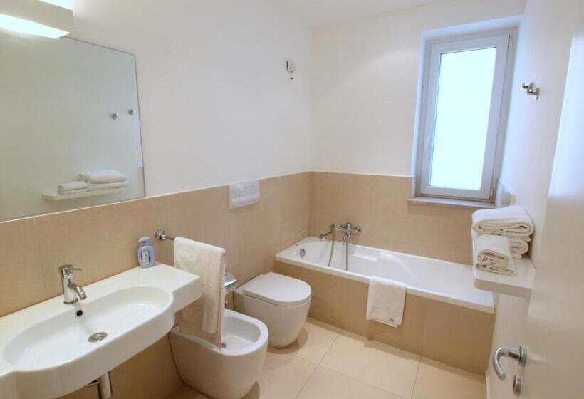 غرفة قياسية, Villa San Bartolo