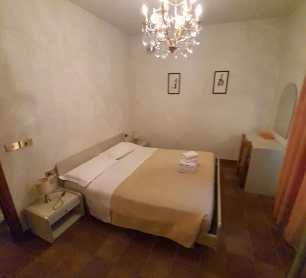 Номер Deluxe, La Grotta Di San Michele