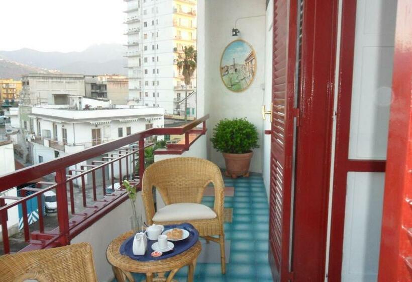 Люкс Ejecutiva 2 Спальни, B&b A Casa Di Mario Scafati