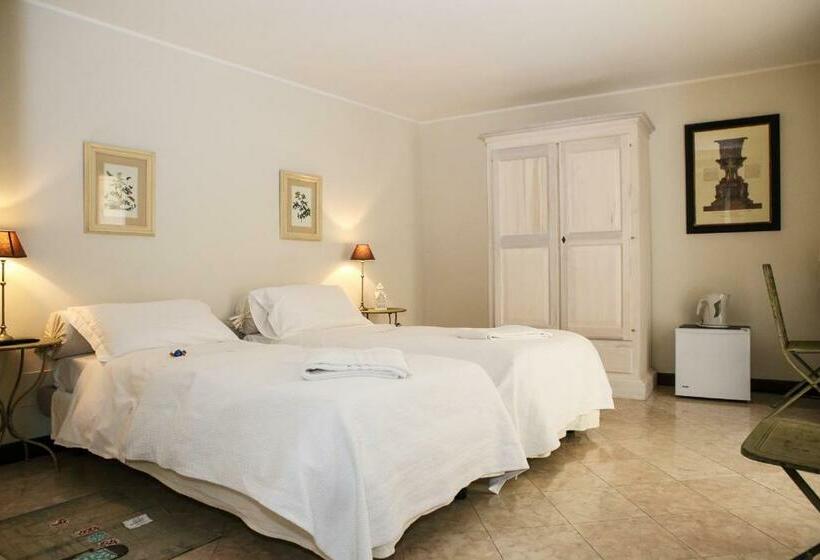 اتاق استاندارد, B&b Casa Del Teatro