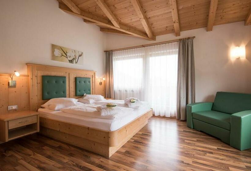 اتاق پرمیوم, Garni Hotel Bel Vert