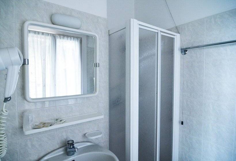 Номер Стандарт Трехместный, Albergo Alla Costa