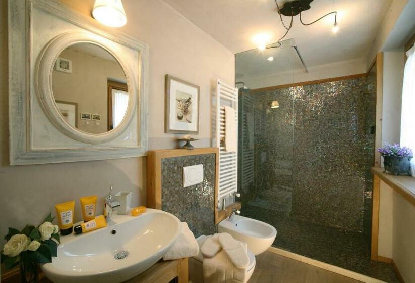 اتاق استاندارد با بالکن, Letterario Locanda Collomb