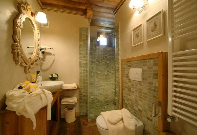سوییت جونیور, Letterario Locanda Collomb