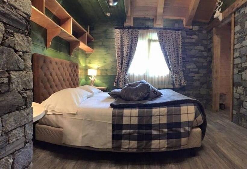 سوییت جونیور, Letterario Locanda Collomb