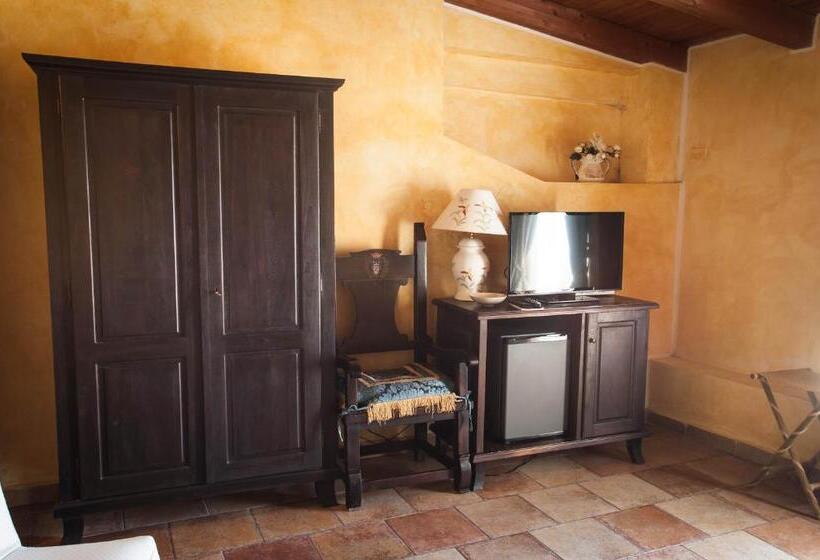 سوییت, Locanda Dei Baroni