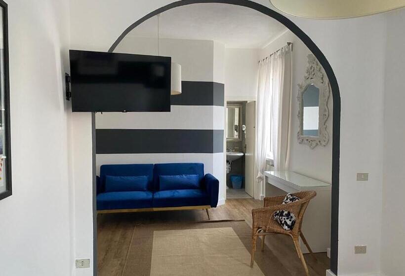 Quarto Deluxe, Maison Del Magra