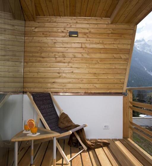 سوئیت با بالکن, Nature Wellness Hotel Renato