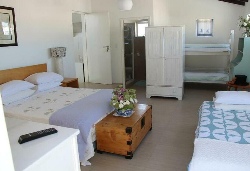 Семейный Номер Вид на Горы, Admiralty Bed & Breakfast