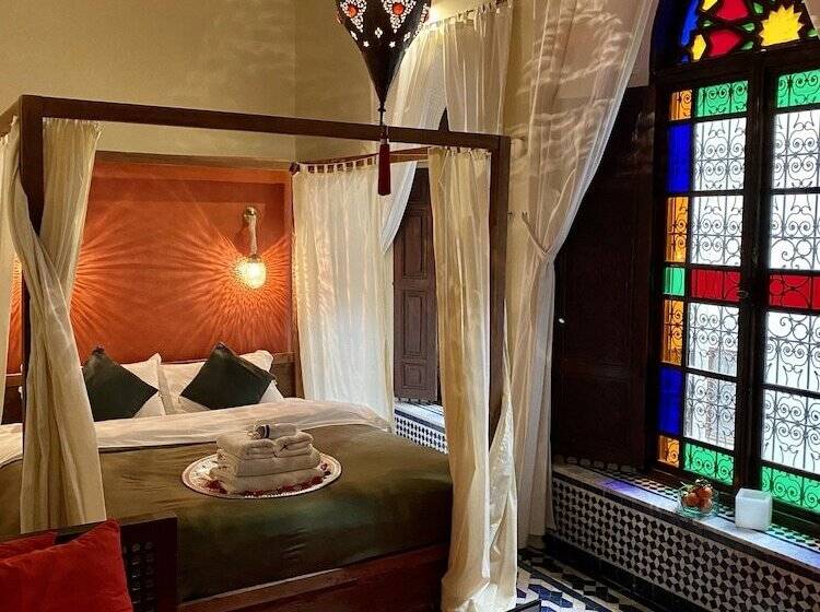اتاق سوپریور, Riad Tizwa Fes