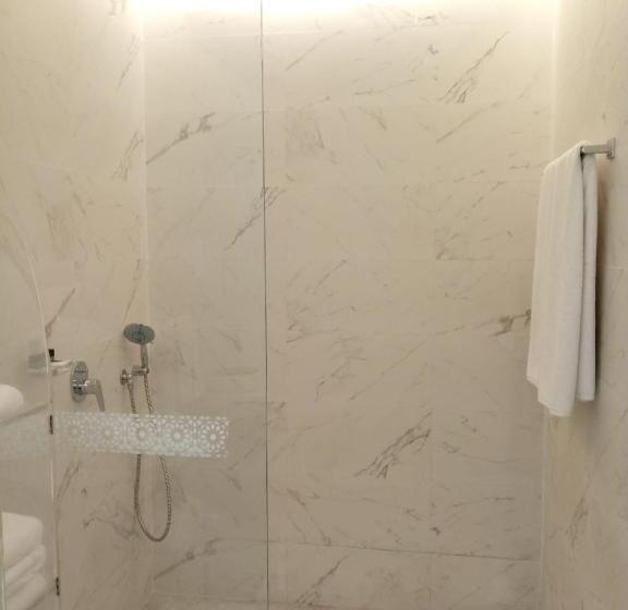 Номер Стандарт, Parador