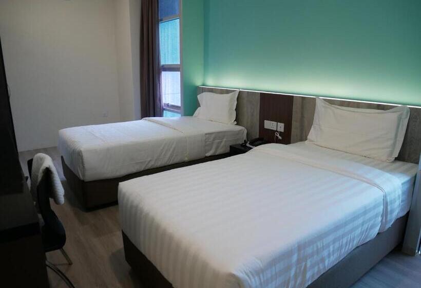 标准间, Pantai Regal City
