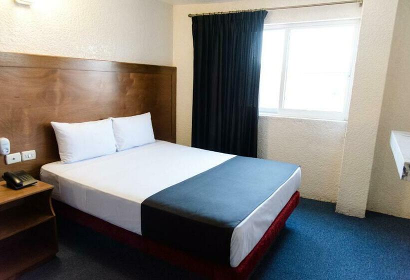 Camera Tripla Comfort, Central Irapuato   Hotel En Irapuato