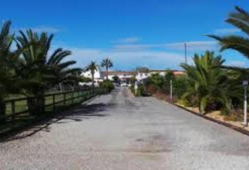 Вилла с 1 спальней и бассейном, Centre Algarve