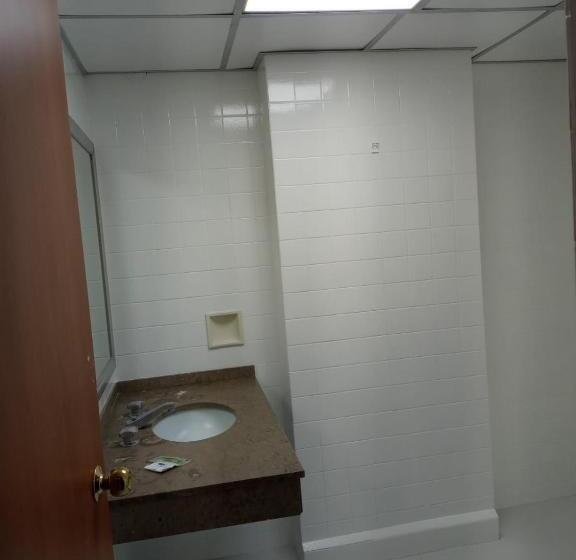 Quarto Estandar, Parque Via